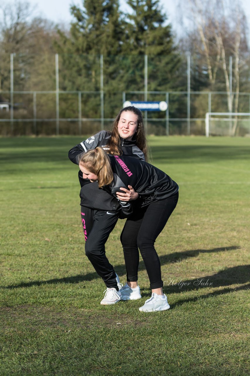 Bild 244 - C-Juniorinnen SV Steinhorst/Labenz - TSV Friedrichsberg-Busdorf : Ergebnis: 5:0